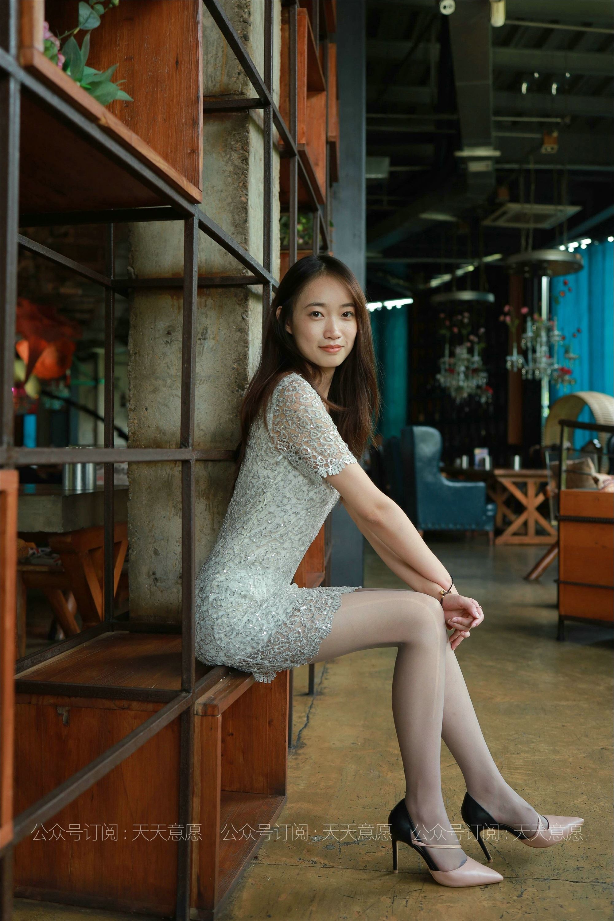 IESS异思趣向 - 模特：新人小高《初次见面》